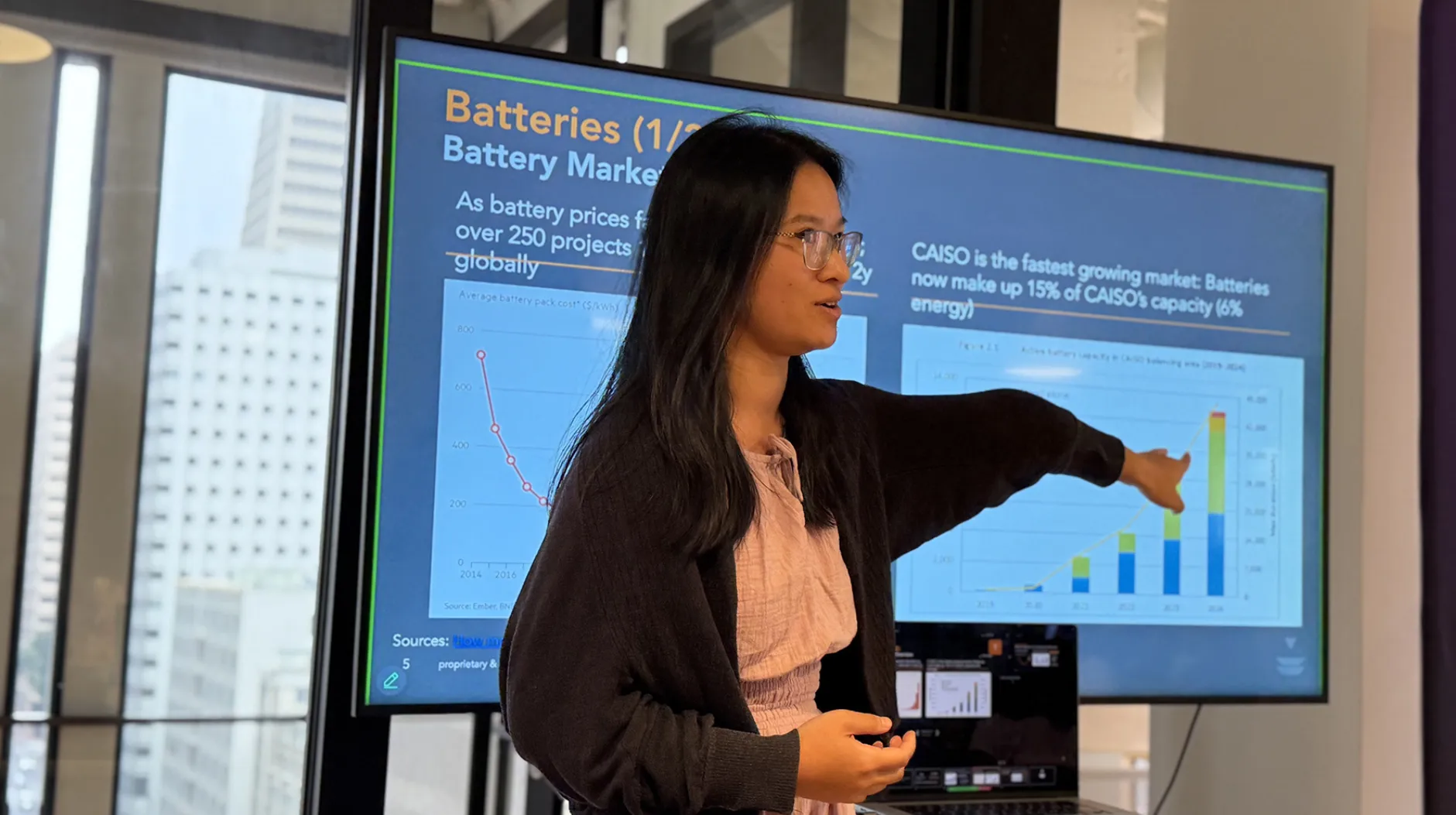 Amber Lin (627 x 351 px) (1)