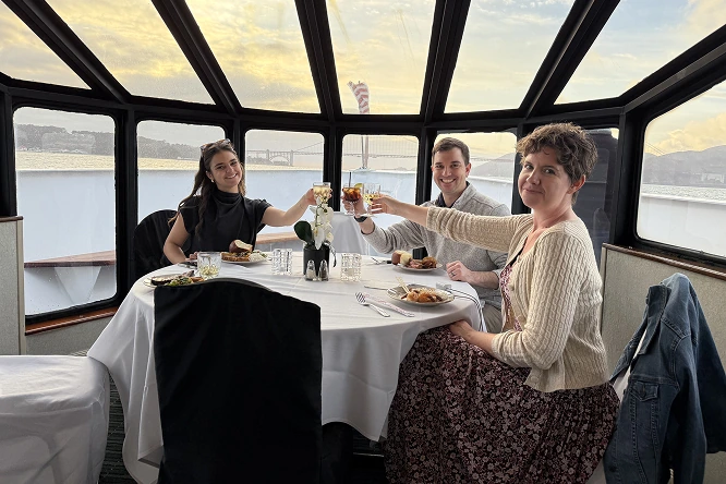 cheers-to-marketing-harbor-yacht